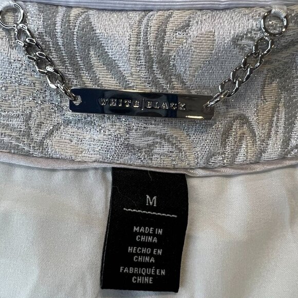 White House Black Market Jacquard Paisley Puffer Vest, Size Medium - Picture 13 of 14